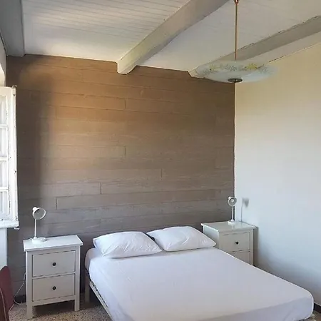 Casa - Familiale Holiday home *