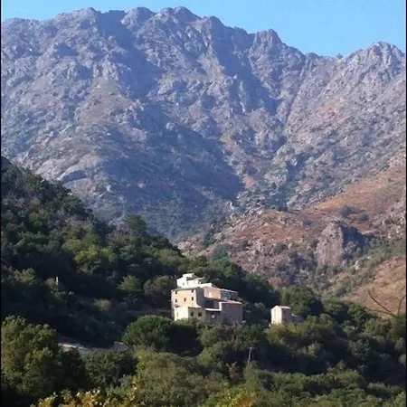Casa - Familiale Holiday home Nessa